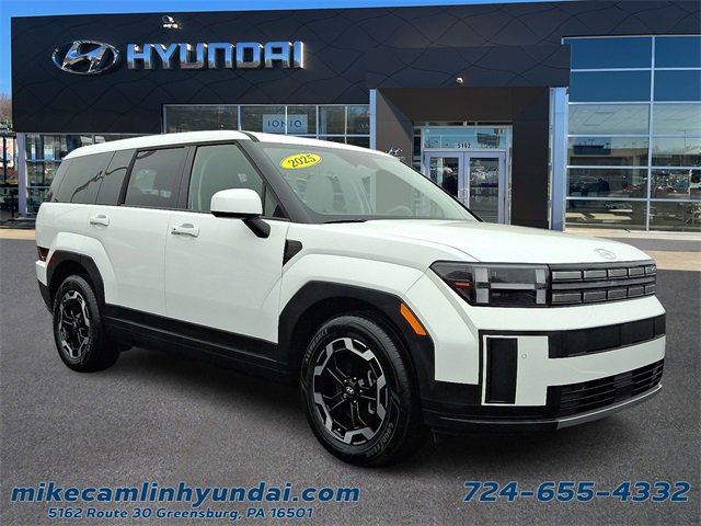 Used 2025 Hyundai Santa Fe SE image 1