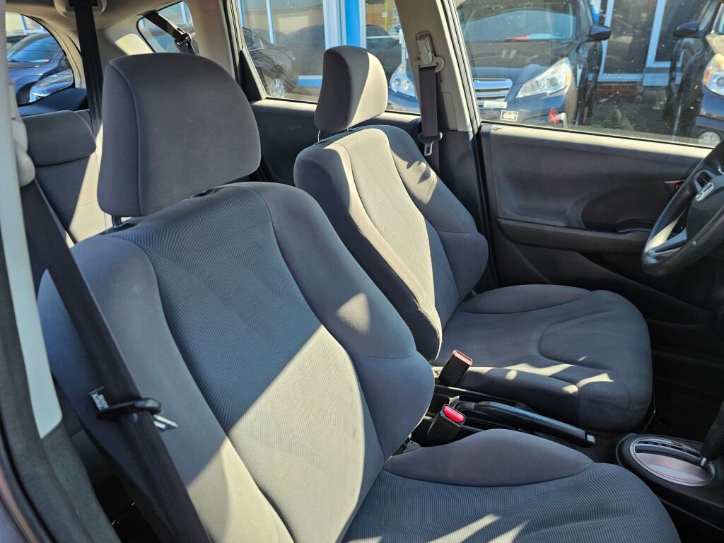 Used 2010 Honda Fit Base image 12