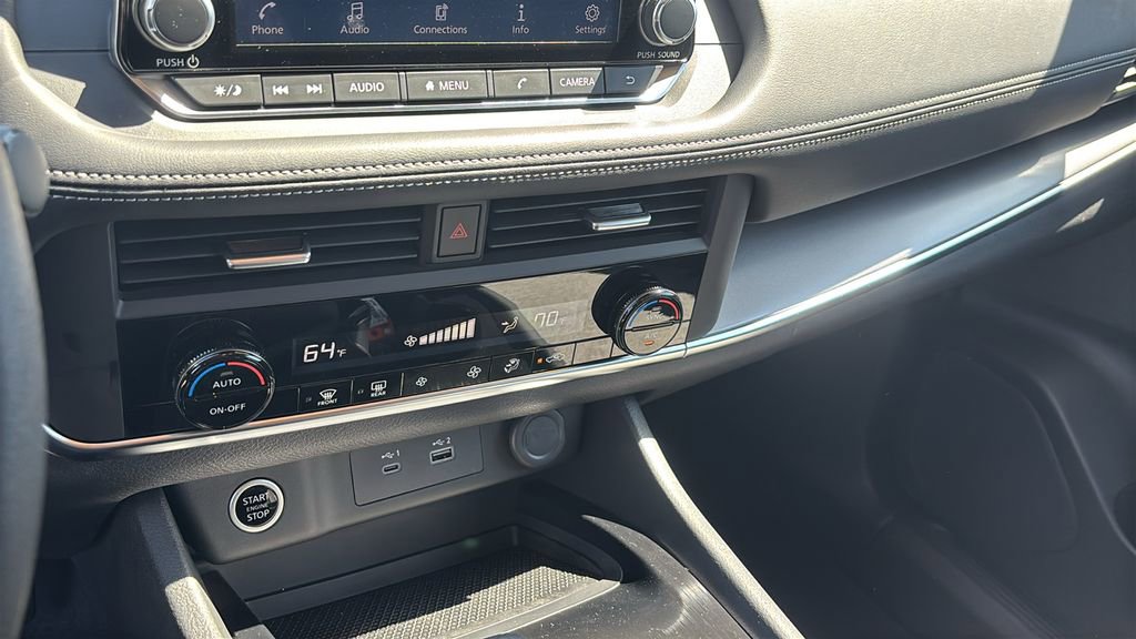 Used 2023 Nissan Rogue SV AWD/4WD image 20