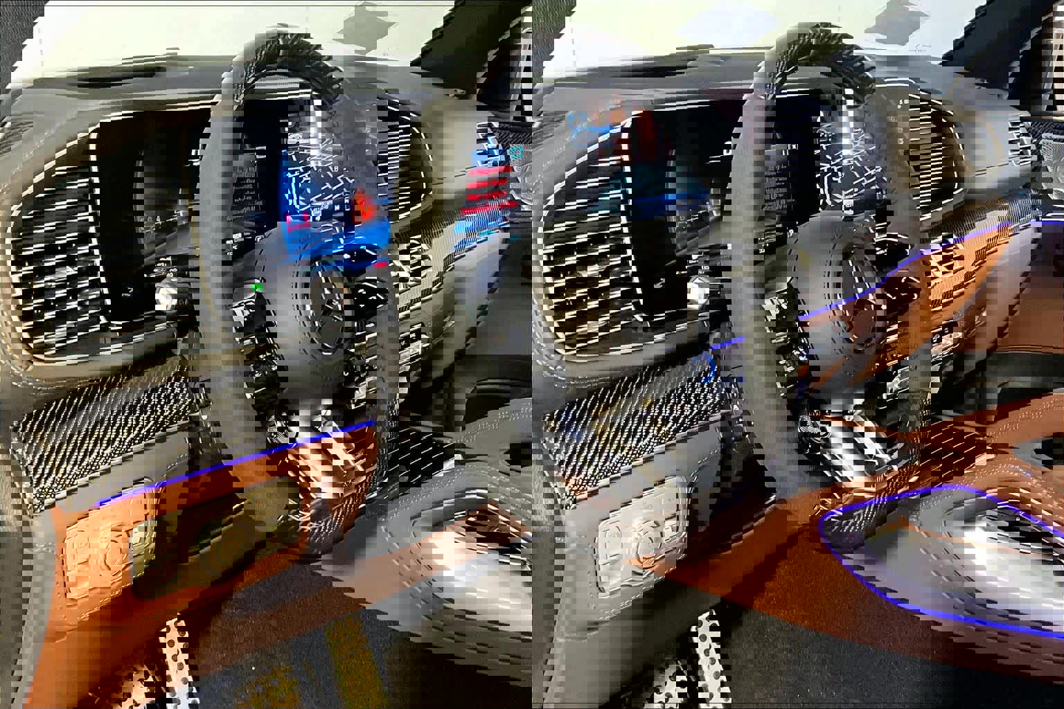 New 2026 Mercedes-Benz GLE 53 AMG 4MATIC Coupe image 9