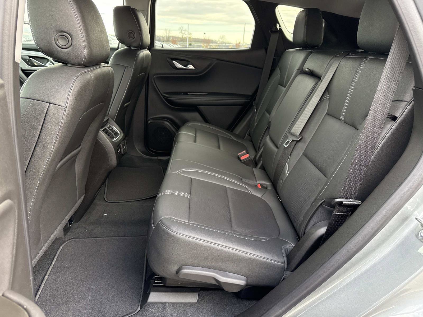 New 2025 Chevrolet Blazer LT w/ Sound & Technology Package image 10