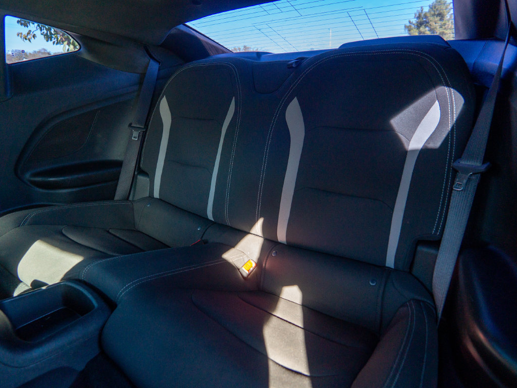 Used 2018 Chevrolet Camaro LT RWD image 21