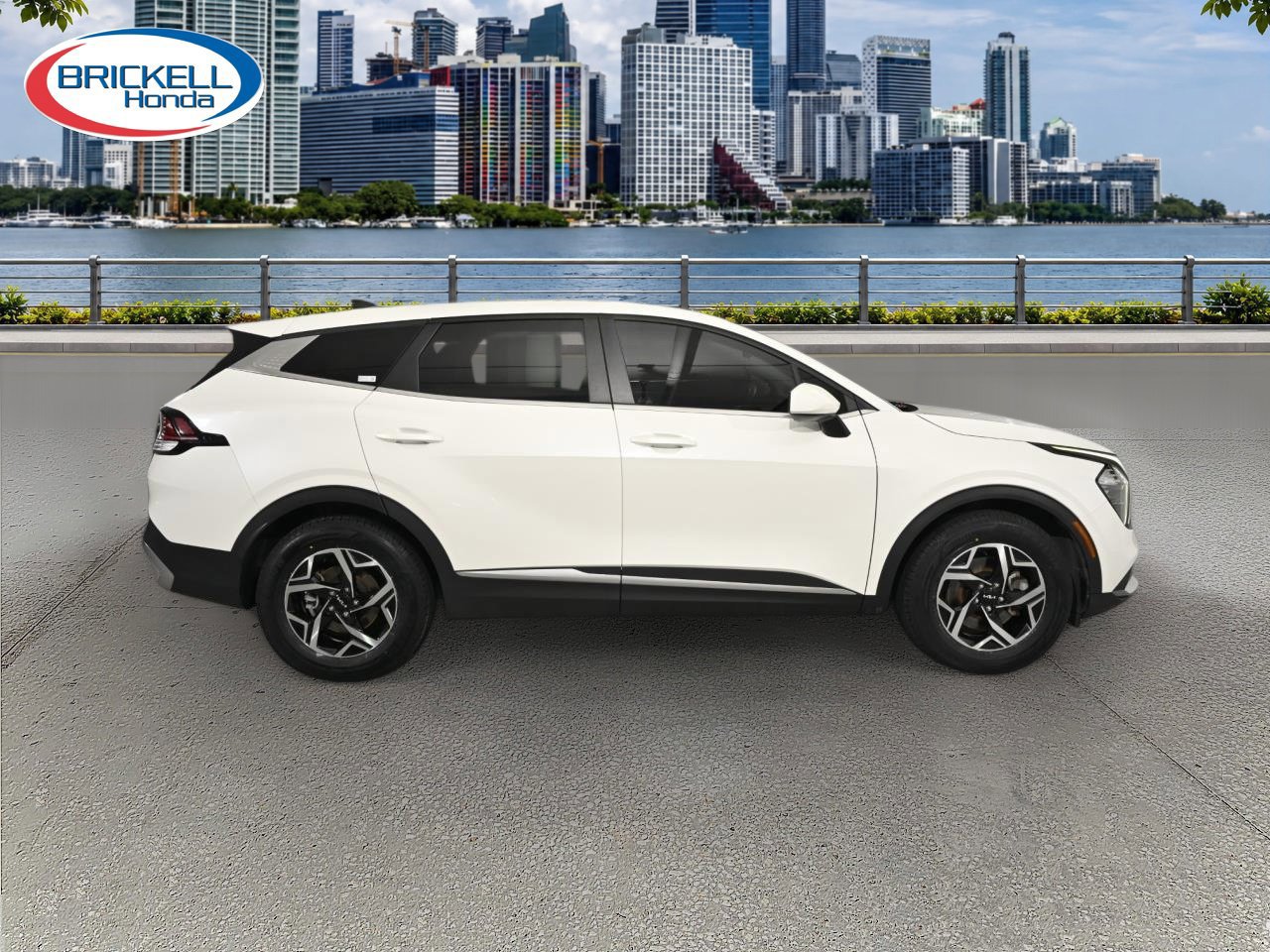 Used 2023 Kia Sportage LX FWD image 7