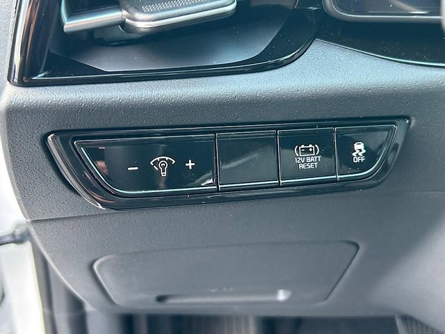 New 2025 Kia Niro EX image 18