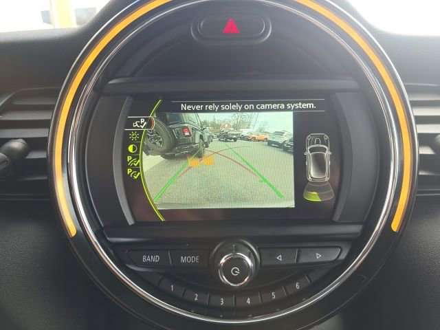 Used 2018 MINI Cooper S image 17