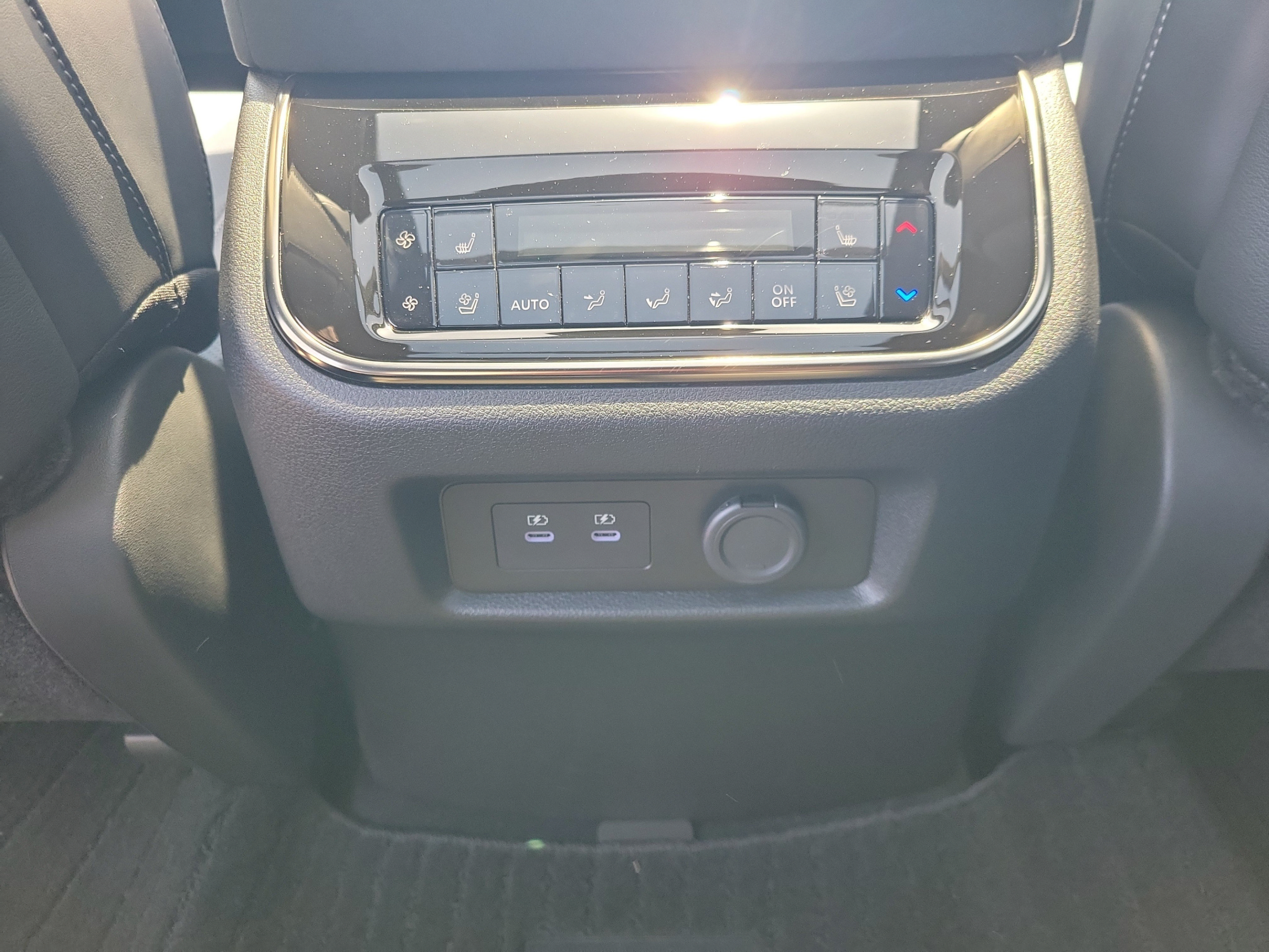New 2027 INFINITI QX80 Sensory w/ Sport Exterior Package AWD/4WD image 24