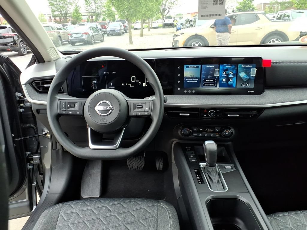 New 2026 Nissan Kicks SV w/ Interior Electronics Package AWD/4WD image 24