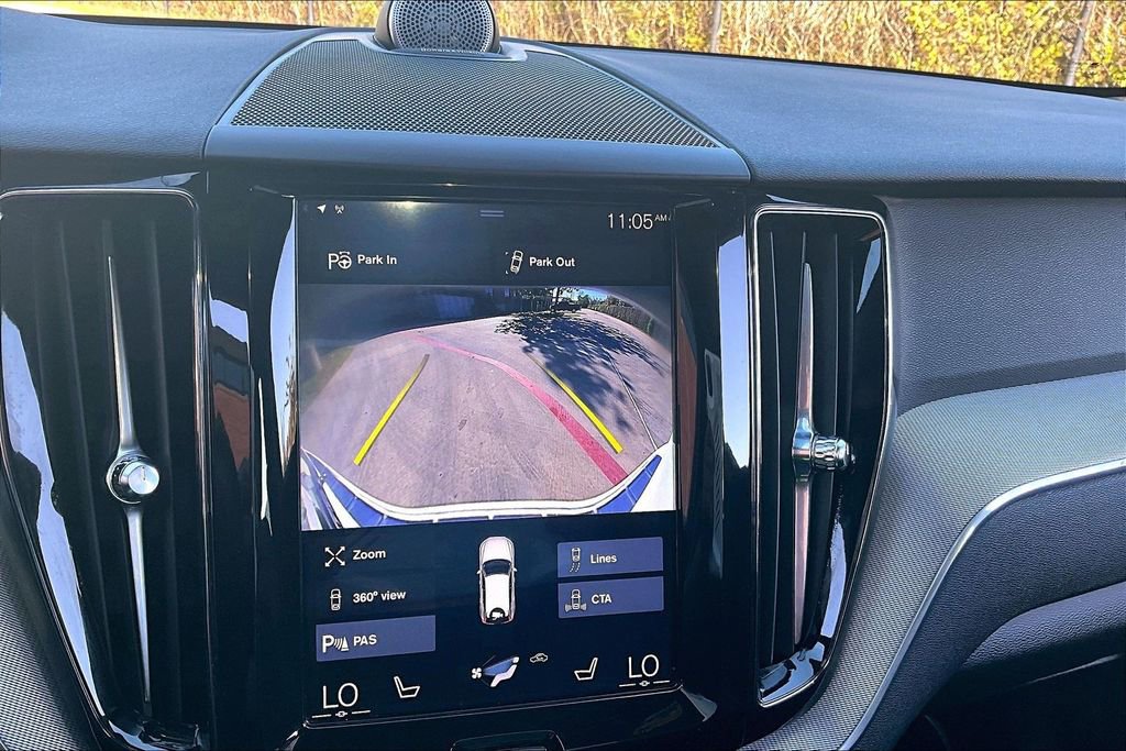 Used 2019 Volvo XC60 T8 R-Design w/ Advanced Package image 29