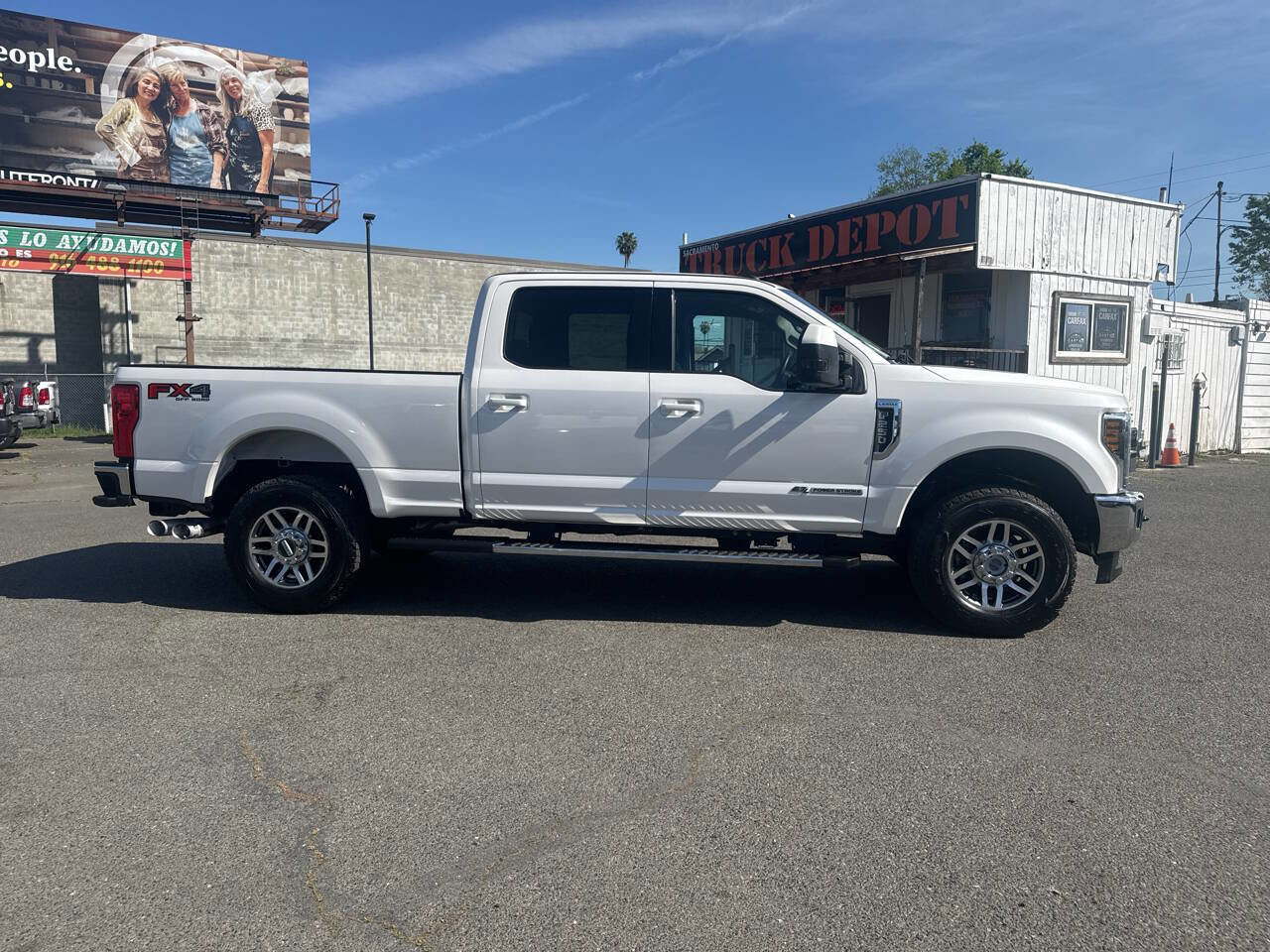 Used 2018 Ford F250 Lariat w/ Lariat Value Package image 5