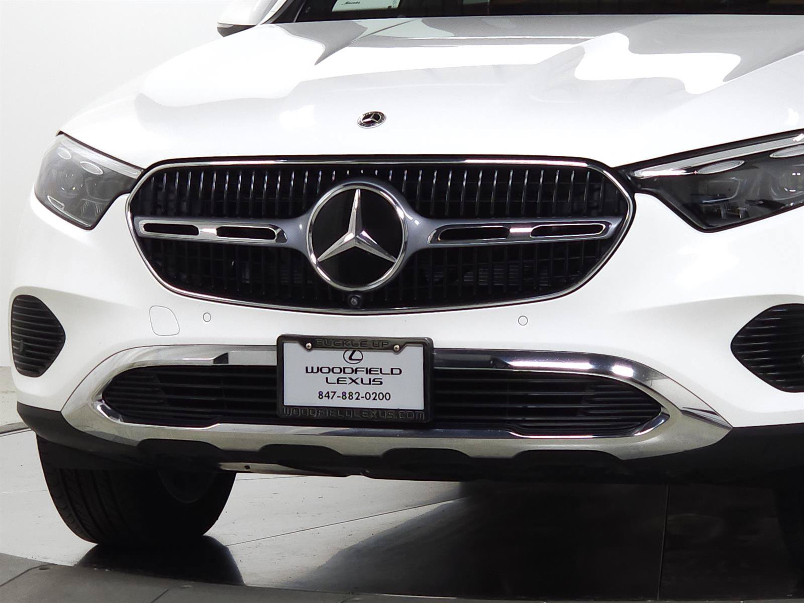 Used 2023 Mercedes-Benz GLC 300 4MATIC image 3
