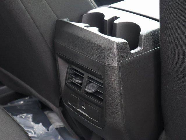 New 2026 GMC Canyon Elevation image 13