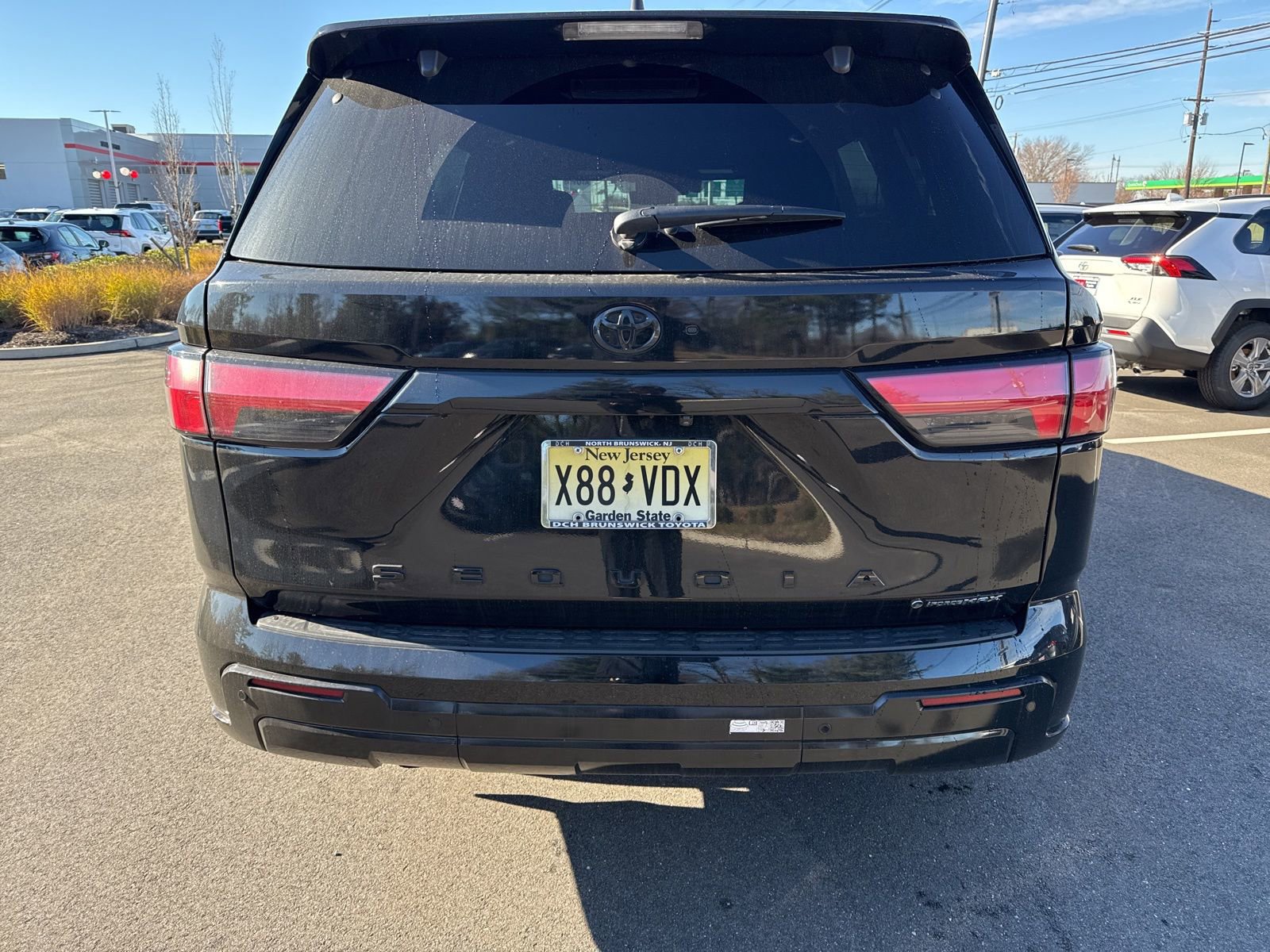 Used 2025 Toyota Sequoia Platinum image 6