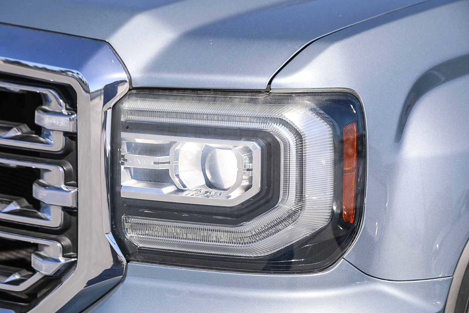 Used 2016 GMC Sierra 1500 SLT w/ SLT Premium Package image 7