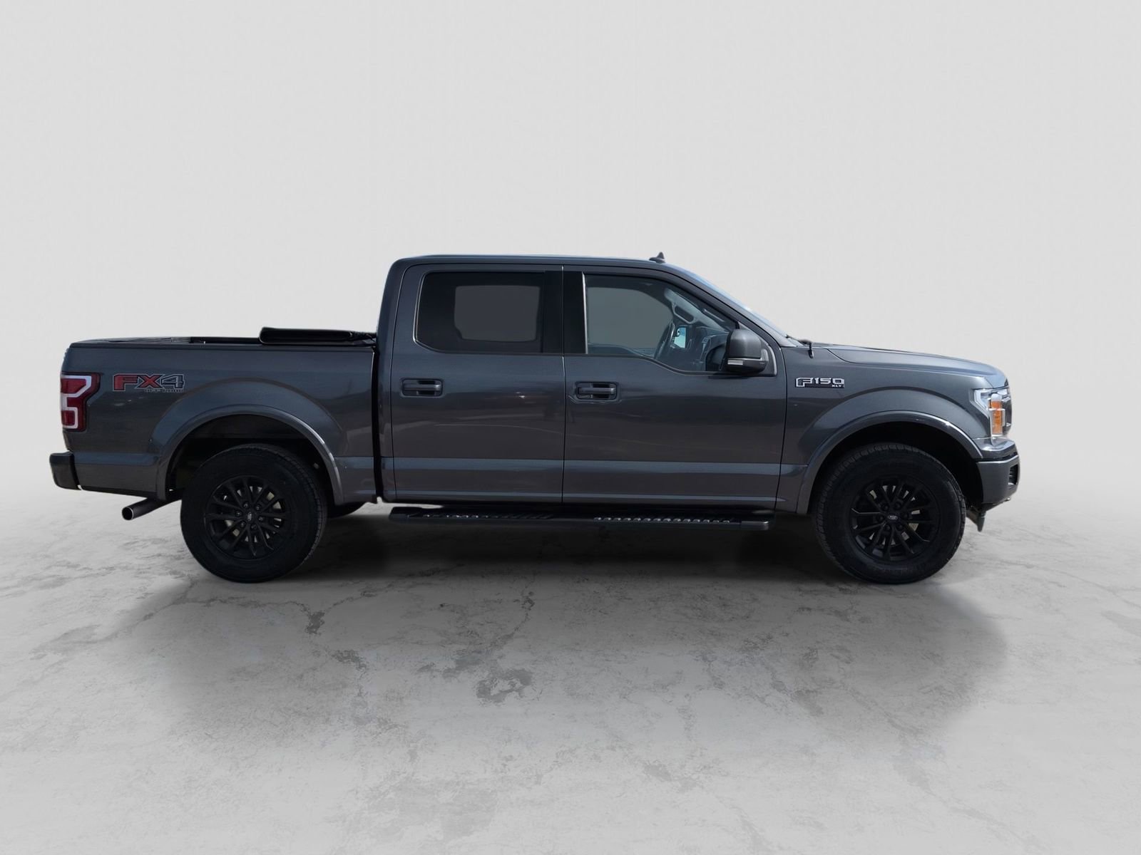 Used 2018 Ford F150 XLT w/ Equipment Group 302A Luxury image 9