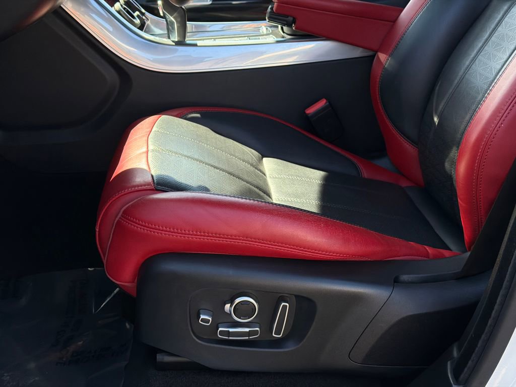 Used 2019 Land Rover Range Rover Sport Autobiography image 17