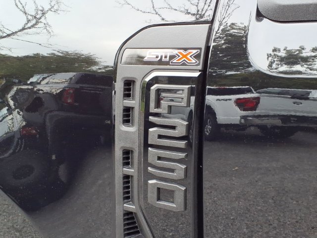 New 2027 Ford F250 XL w/ STX Appearance Package AWD/4WD image 11