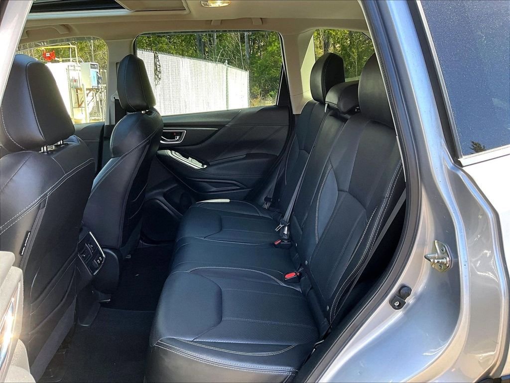 Used 2020 Subaru Forester Limited AWD/4WD image 16