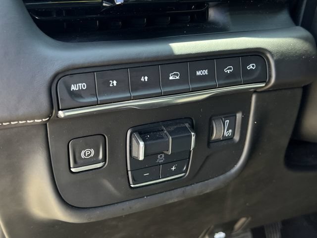 Used 2023 Cadillac Escalade Sport Platinum AWD/4WD image 23