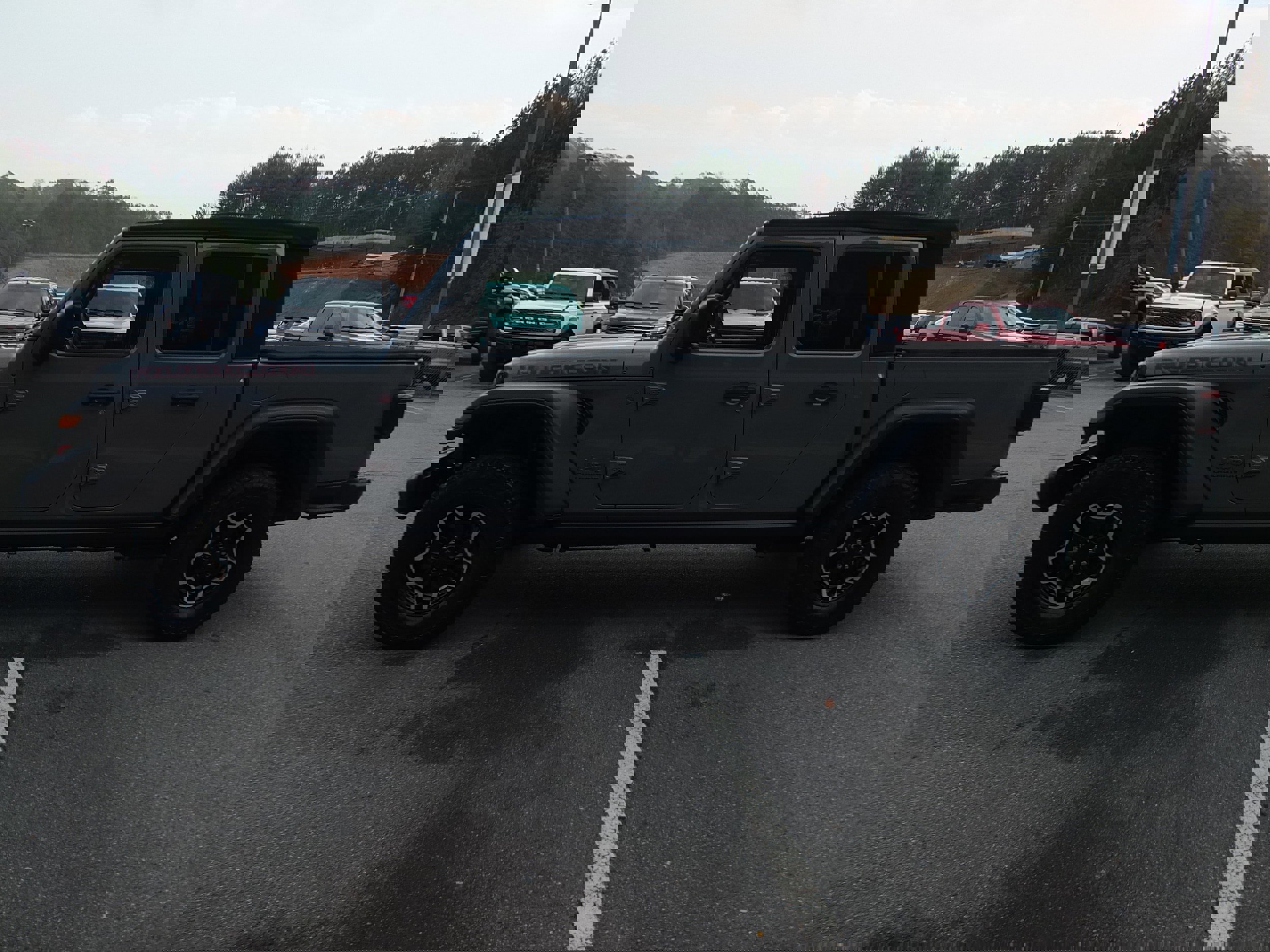 Used 2020 Jeep Gladiator Rubicon image 6