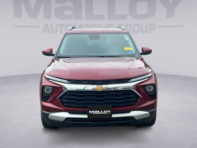 Used 2024 Chevrolet TrailBlazer LT w/ Convenience Package FWD image 8