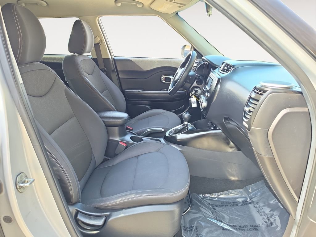 Used 2015 Kia Soul image 15