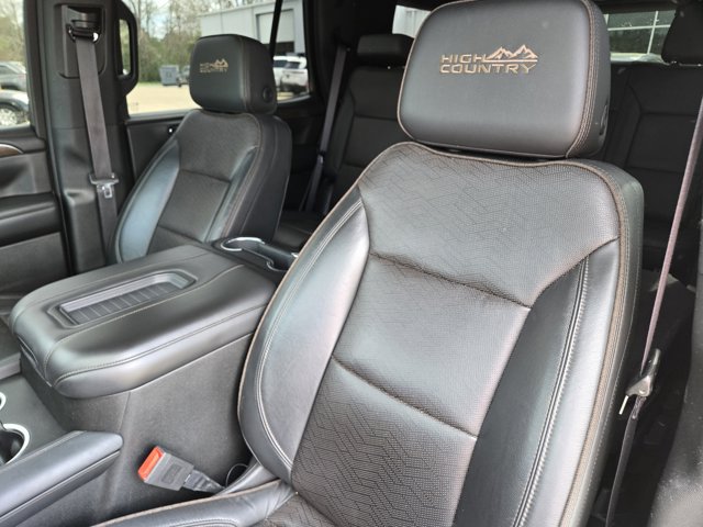 Used 2021 Chevrolet Tahoe High Country AWD/4WD image 34