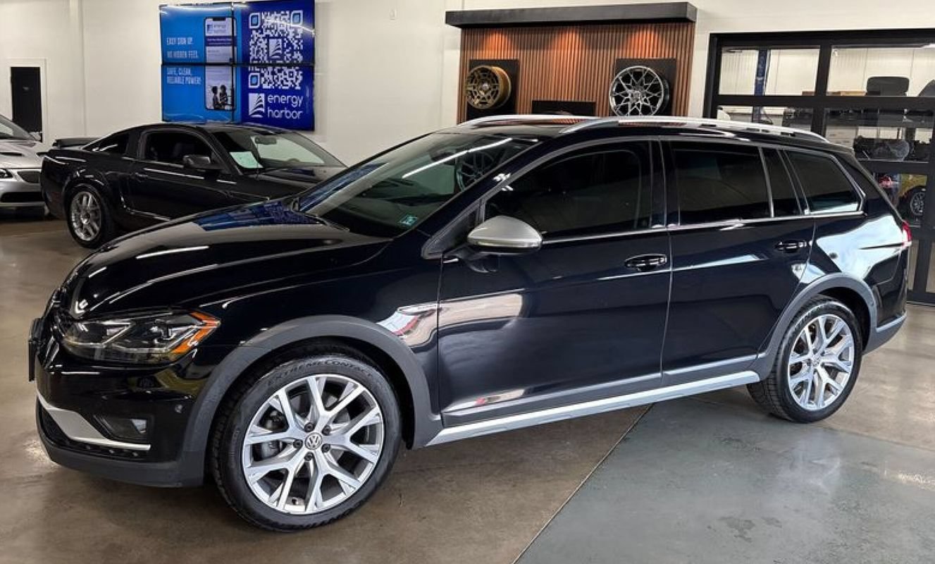 Used 2018 Volkswagen Golf Alltrack SEL