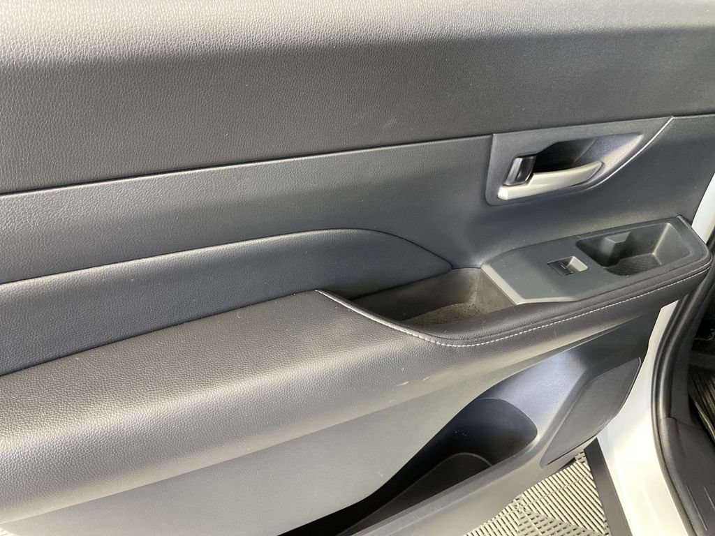 Used 2025 Toyota Grand Highlander AWD image 28