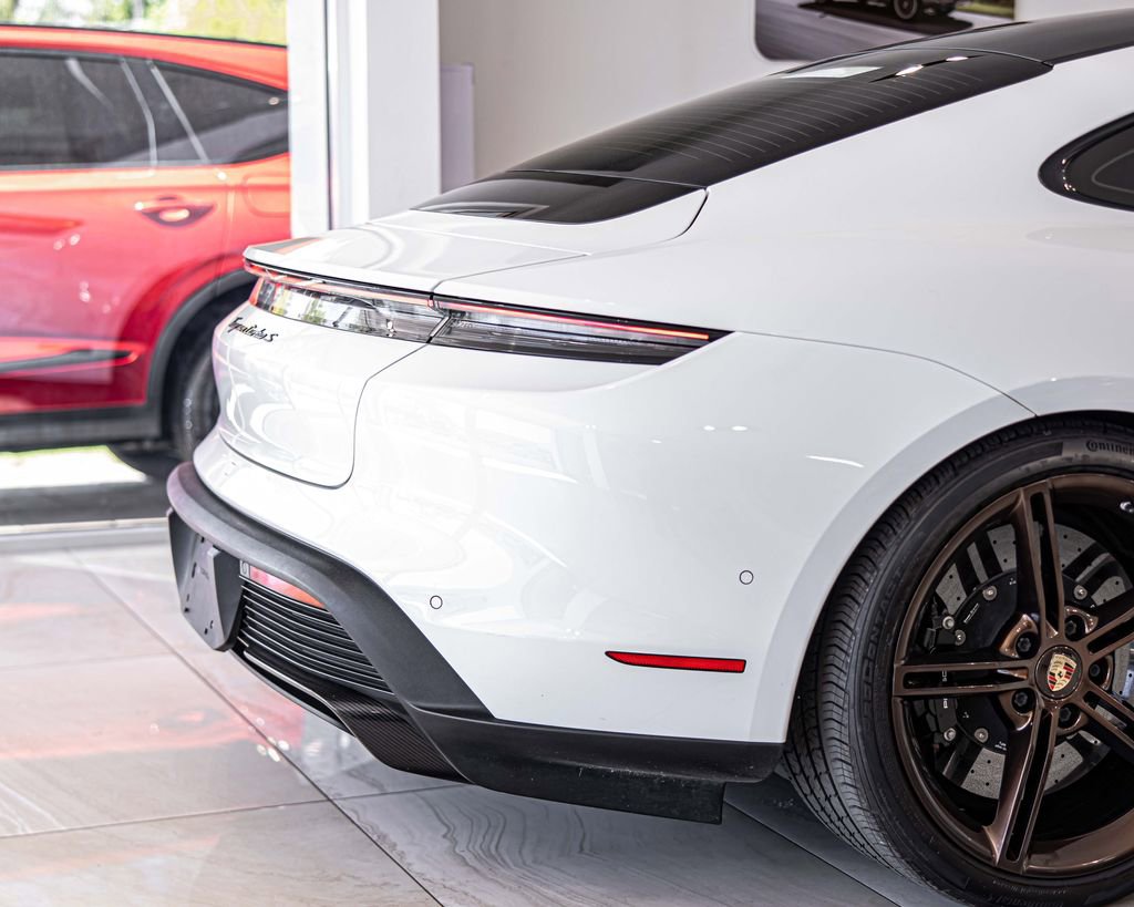 Used 2020 Porsche Taycan Turbo S w/ Premium Package AWD/4WD image 13