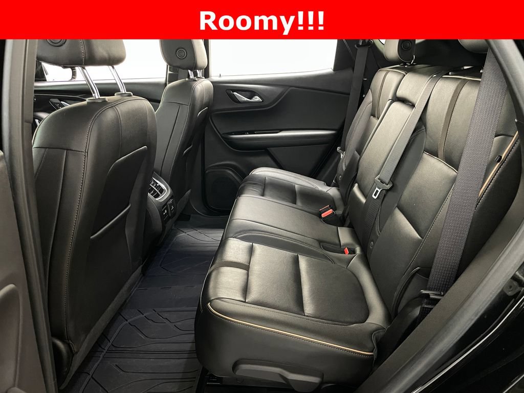 Used 2019 Chevrolet Blazer Premier w/ Sun and Wheels Package FWD image 15