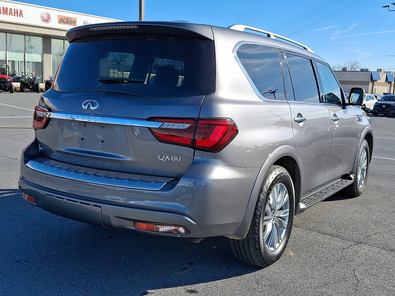 Used 2019 INFINITI QX80 Luxe image 6