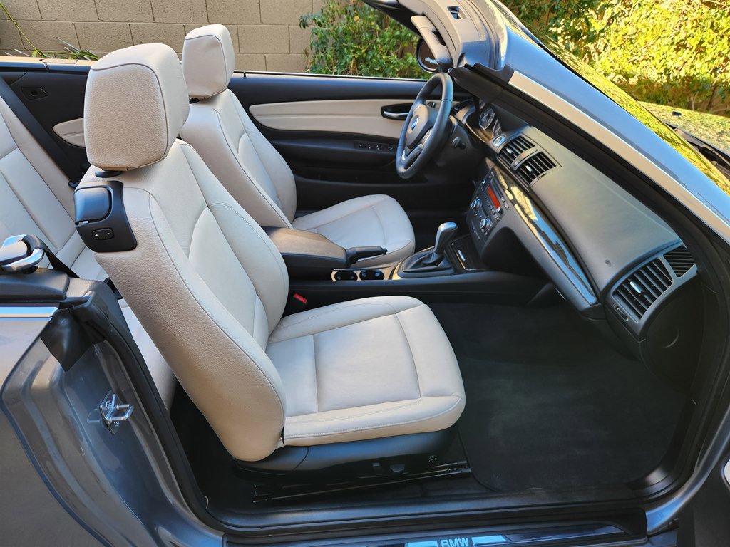 Used 2013 BMW 128i Convertible image 20
