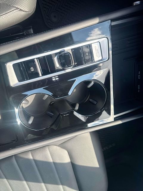 New 2026 Volkswagen Atlas Cross Sport SEL R-Line image 14