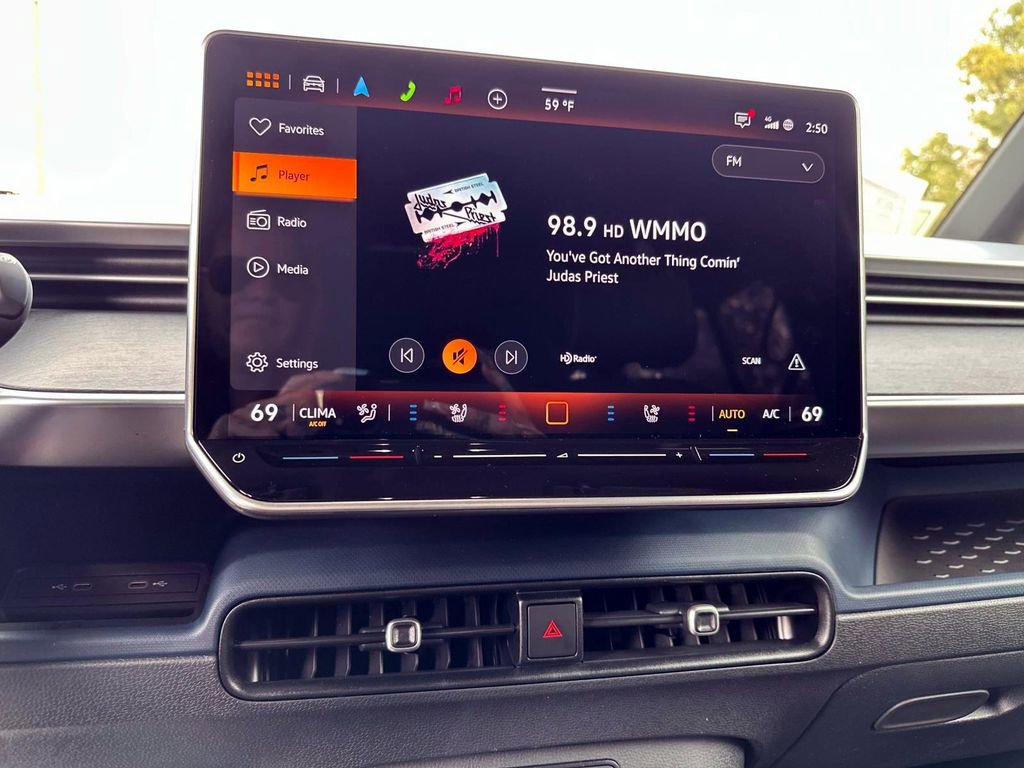 New 2025 Volkswagen ID. Buzz Pro S image 16