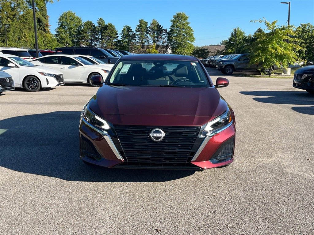 New 2025 Nissan Altima 2.5 SV w/ SV Premium Package image 9