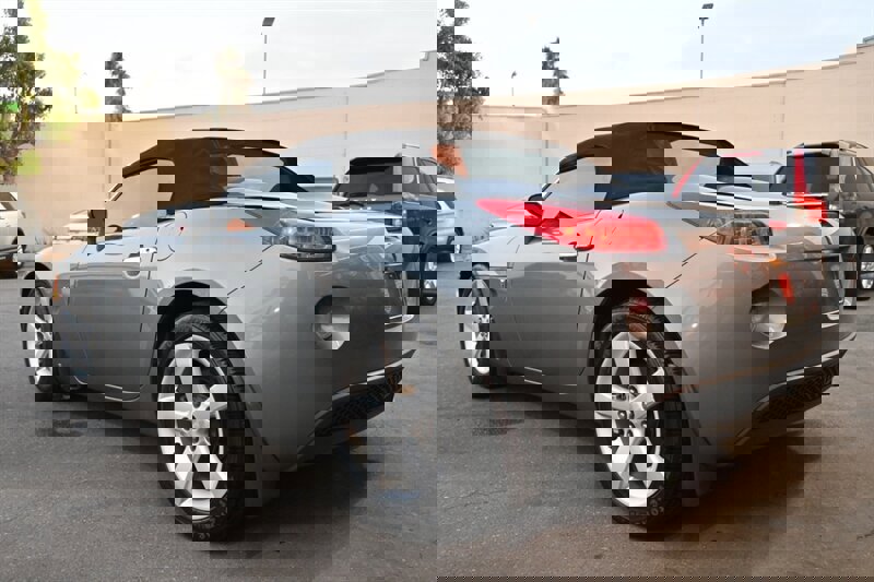 Used 2006 Pontiac Solstice Convertible w/ Premium Package image 8