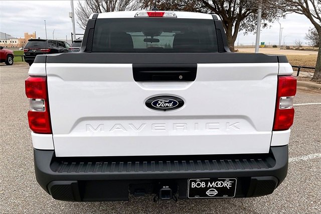 Used 2025 Ford Maverick XL image 8