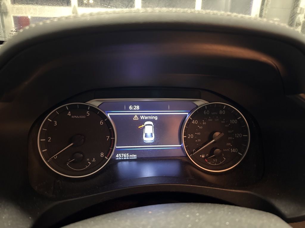 Certified 2023 Nissan Altima 2.5 SV w/ SV Premium Package image 9