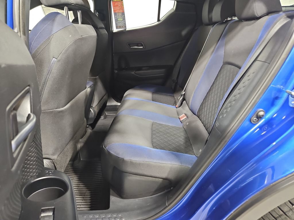 Used 2022 Toyota C-HR XLE FWD image 25