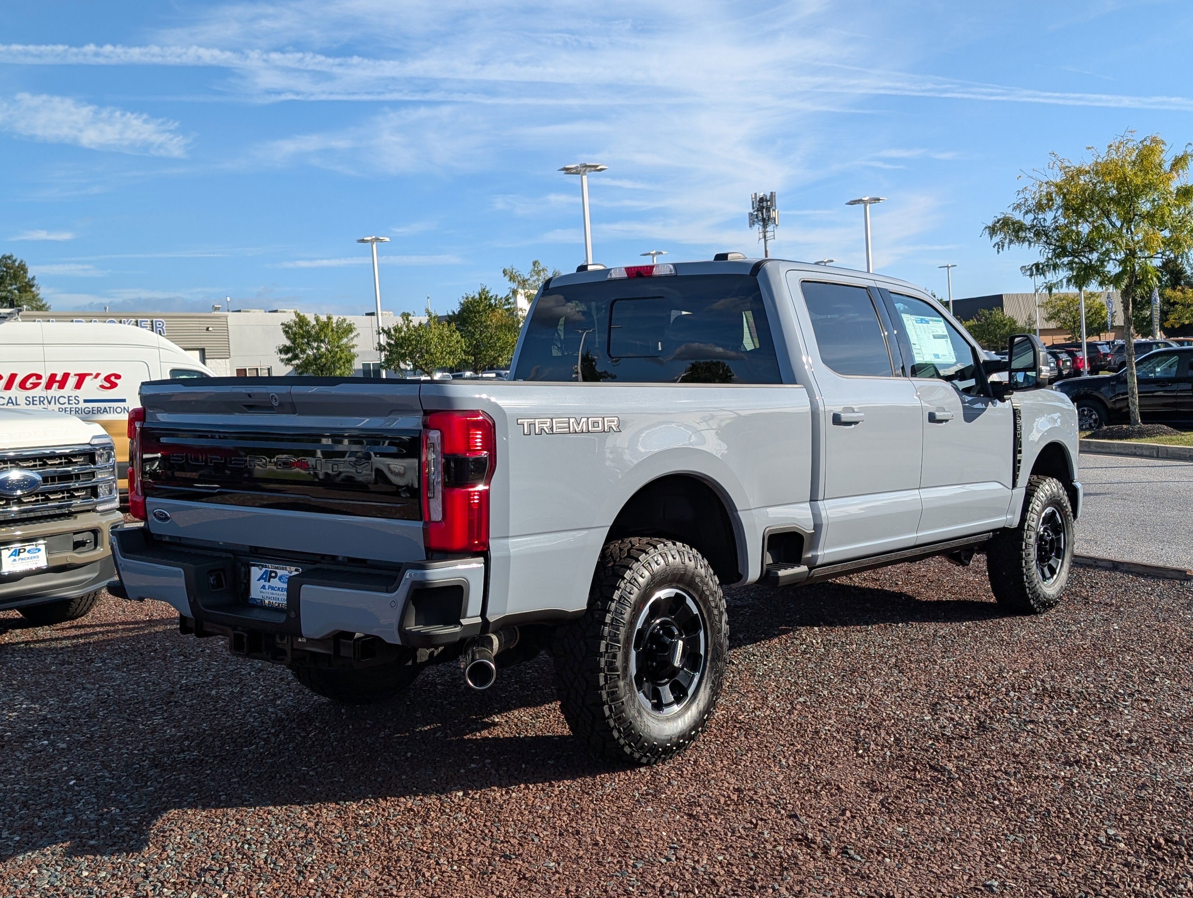 New 2026 Ford F250 Platinum w/ Tremor Off-Road Package image 2