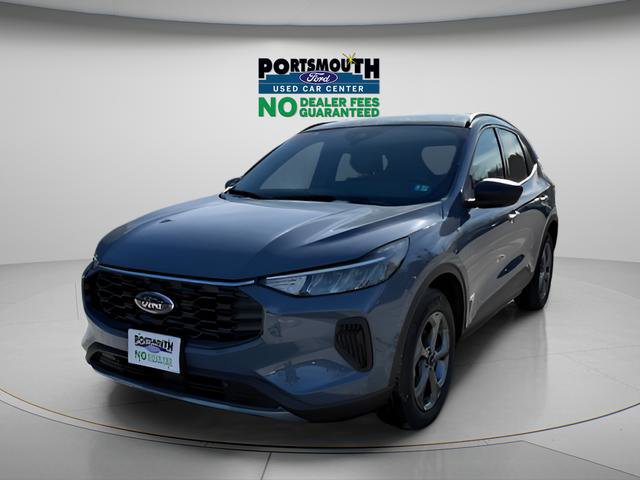 Used 2025 Ford Escape ST-Line w/ Tech Pack #1 AWD/4WD image 14