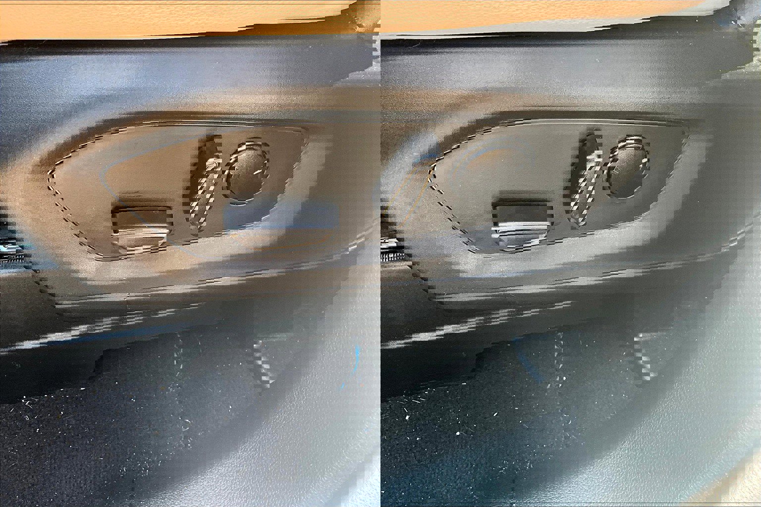 Used 2023 Ford Explorer Limited image 36