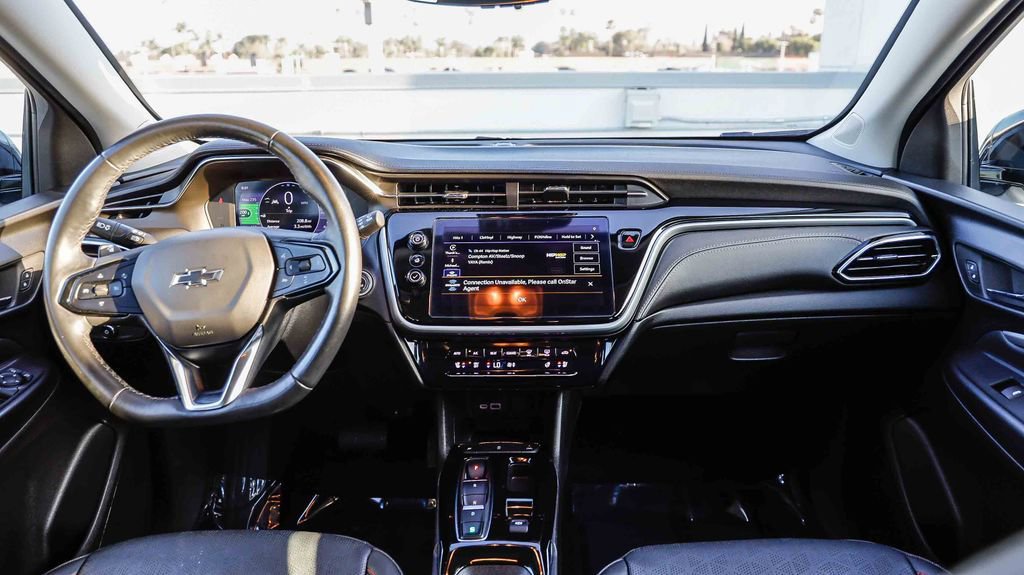 Used 2023 Chevrolet Bolt EUV Premier w/ Redline Edition image 15