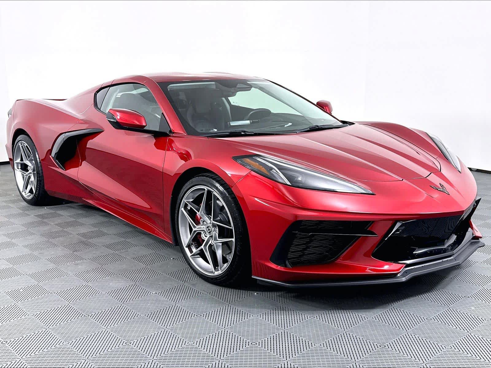 Used 2024 Chevrolet Corvette Stingray Premium Cpe w/ Battery Protection Package RWD image 9