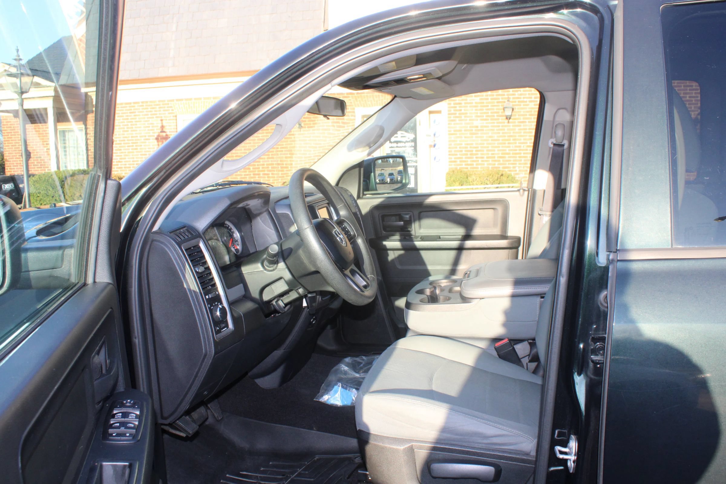 Used 2017 RAM 1500 Tradesman w/ Popular Equipment Group RWD image 8