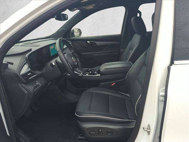 Used 2025 Buick Enclave Preferred FWD image 16