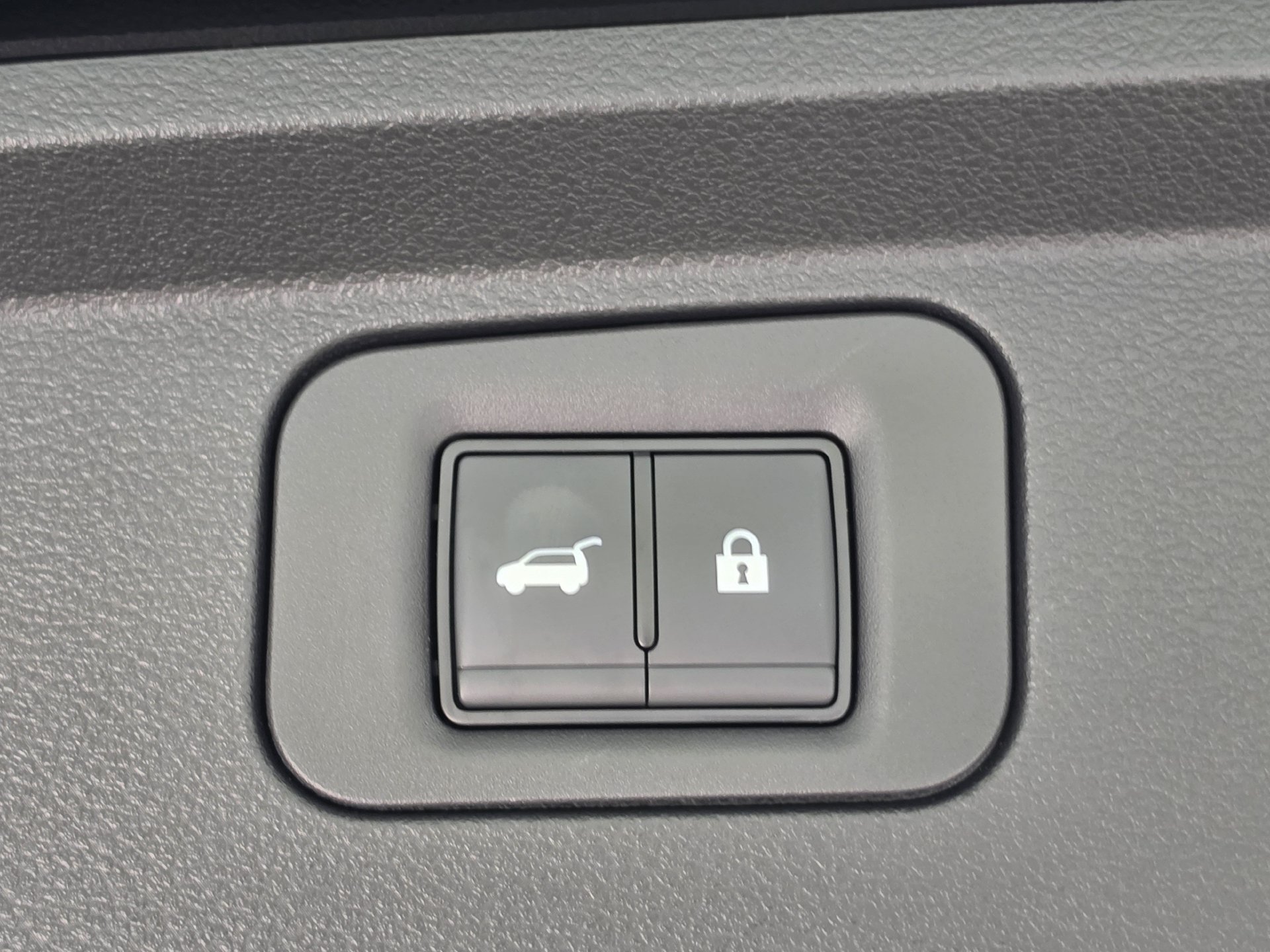 Used 2026 INFINITI QX80 Luxe RWD image 46