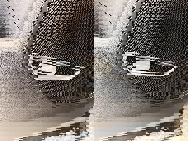 Certified 2025 Buick Envision Sport Touring image 17