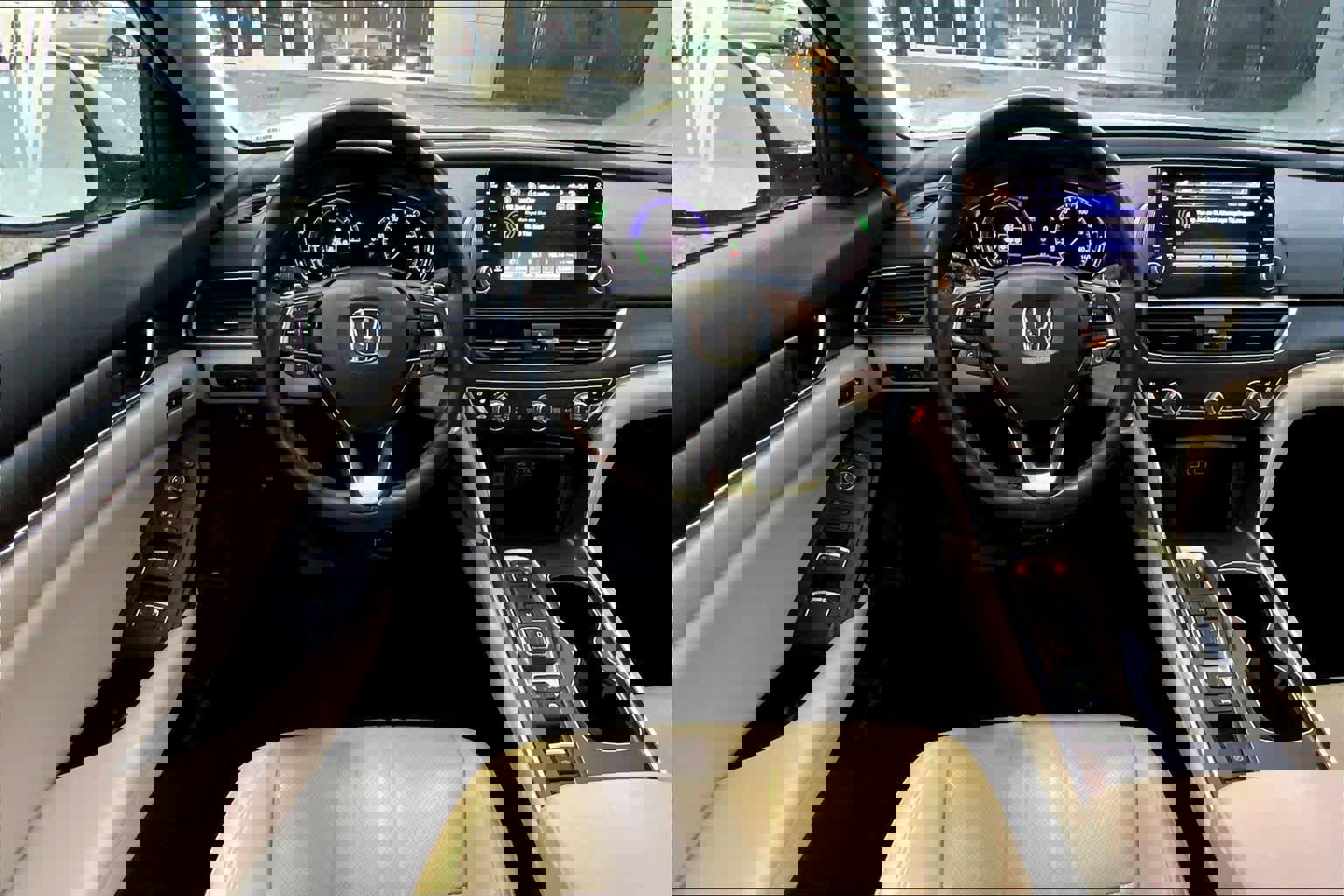 Used 2021 Honda Accord Touring image 6