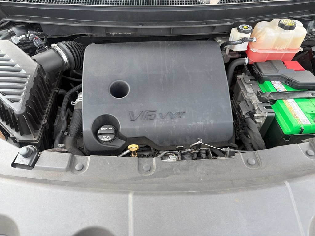 Used 2020 Chevrolet Traverse LS w/ LPO, Floor Liner Package FWD image 28
